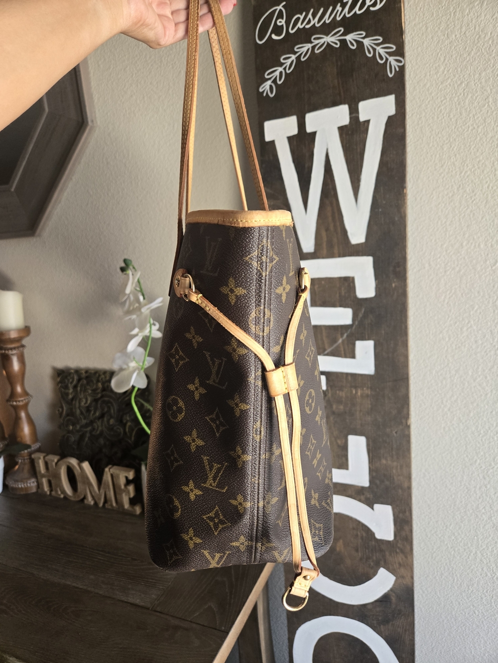 Louis Vuitton Brown Monogram Neverfull Tote - Picture 6 of 17
